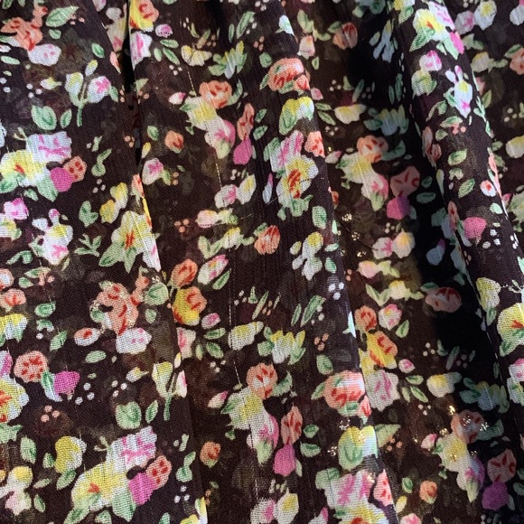 Floral chiffon top - Picture 2 of 3